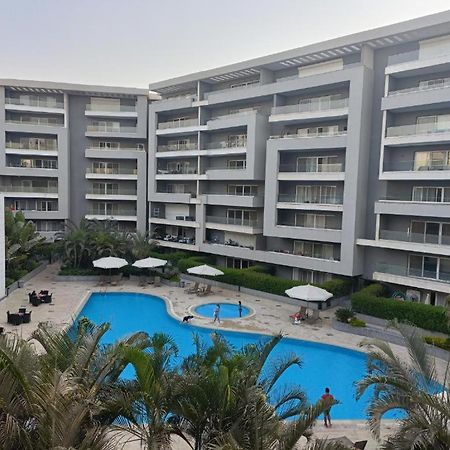 Parkside Boutique 3 Bbr Serviced Apartment - Ocean Blue - Near Airport Kairo Exterior foto